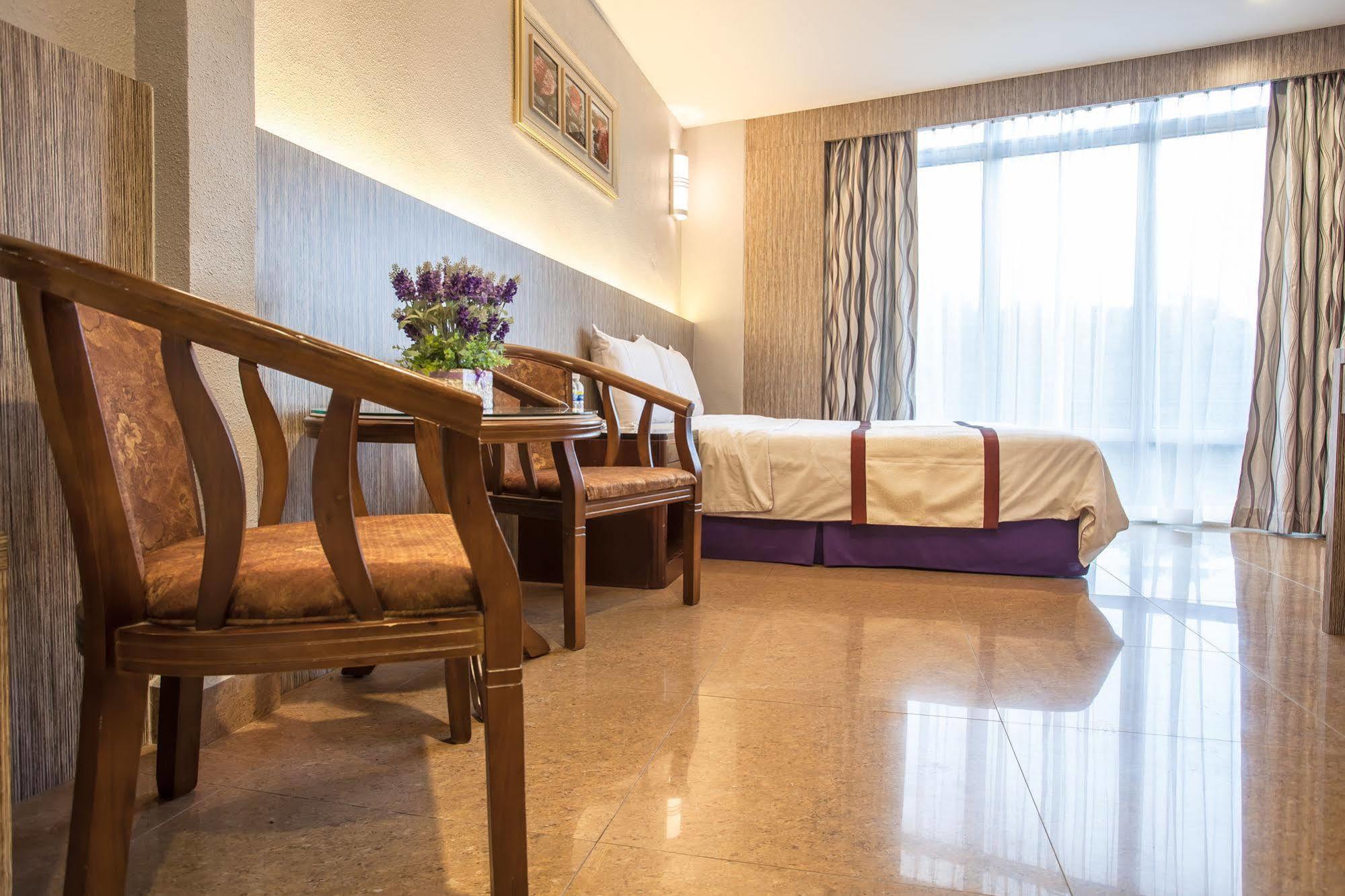 Lavender Inn Nusa Bestari Johor Bahru Exterior foto